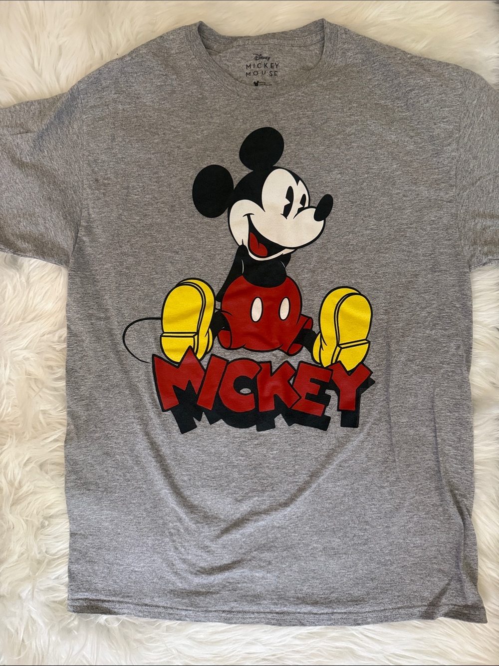 Disney Mickey Mouse Graphic T-Shirt Gray Size Medium